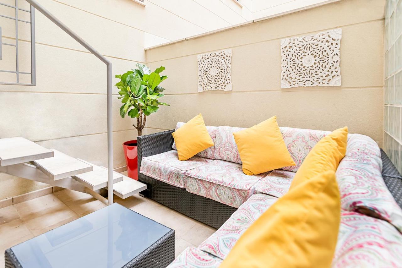 Maba/Private Backyard/Walk To Downtown/Large Smart Tv Διαμέρισμα Μάλαγα Εξωτερικό φωτογραφία