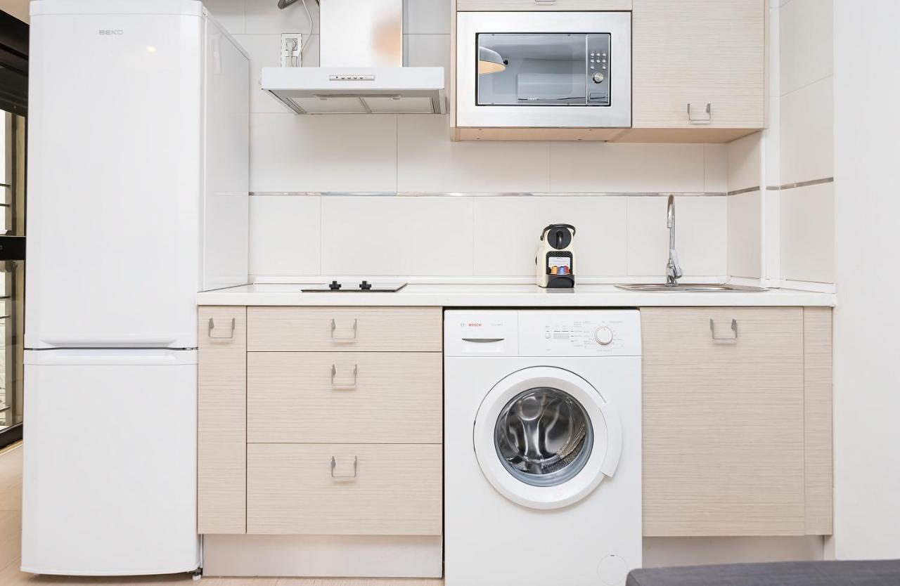 Maba/Private Backyard/Walk To Downtown/Large Smart Tv Διαμέρισμα Μάλαγα Εξωτερικό φωτογραφία