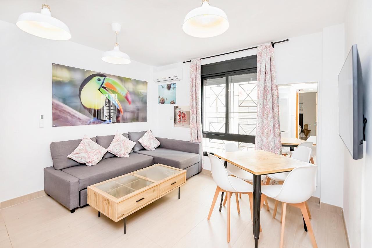 Maba/Private Backyard/Walk To Downtown/Large Smart Tv Διαμέρισμα Μάλαγα Εξωτερικό φωτογραφία